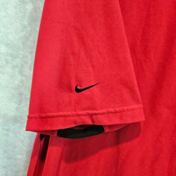 Nike Golf Polo Shirt Mens L Red Black color block Dri-Fit office athletic golf - Picture 3 of 12